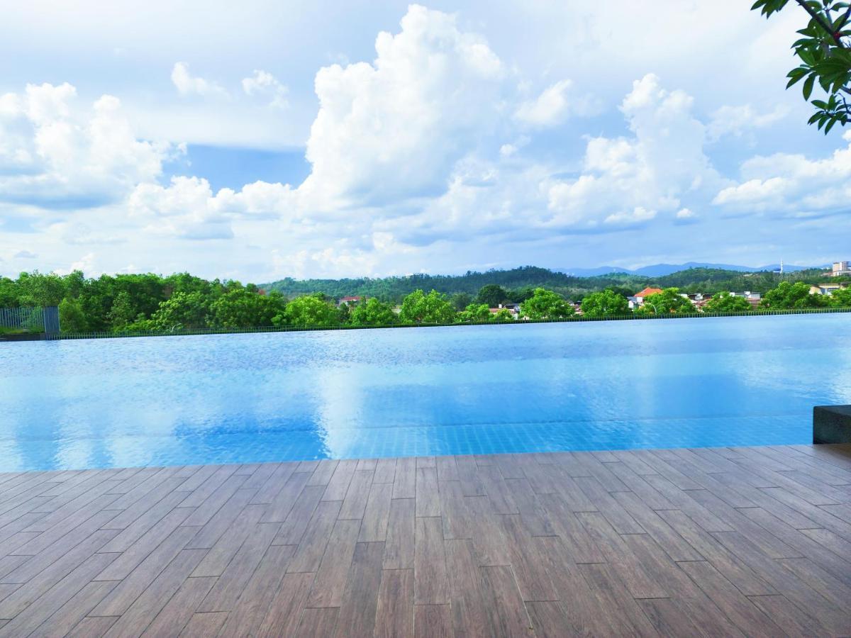 Klia Lili Residensi 5 Plus 2 Pax With Splendid Pool Nilai Exteriér fotografie