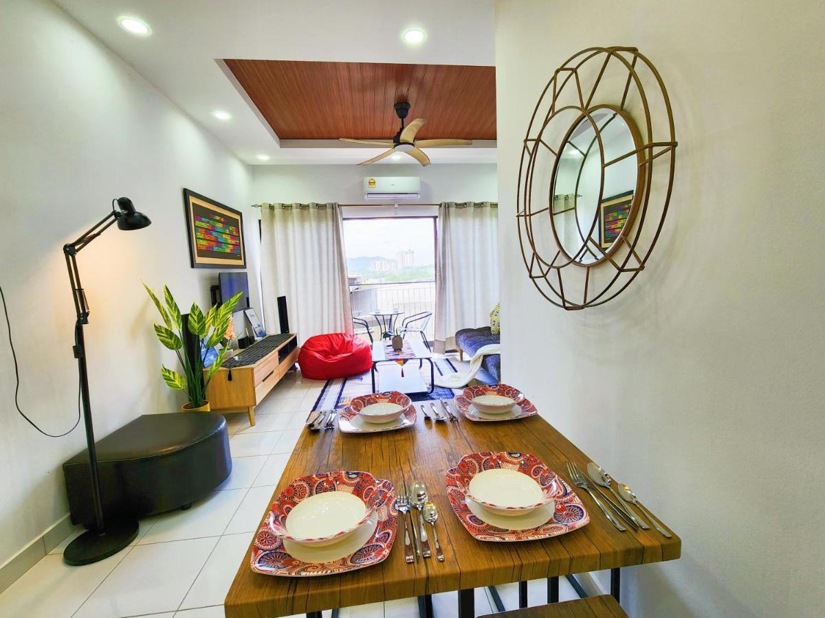 Klia Lili Residensi 5 Plus 2 Pax With Splendid Pool Nilai Exteriér fotografie