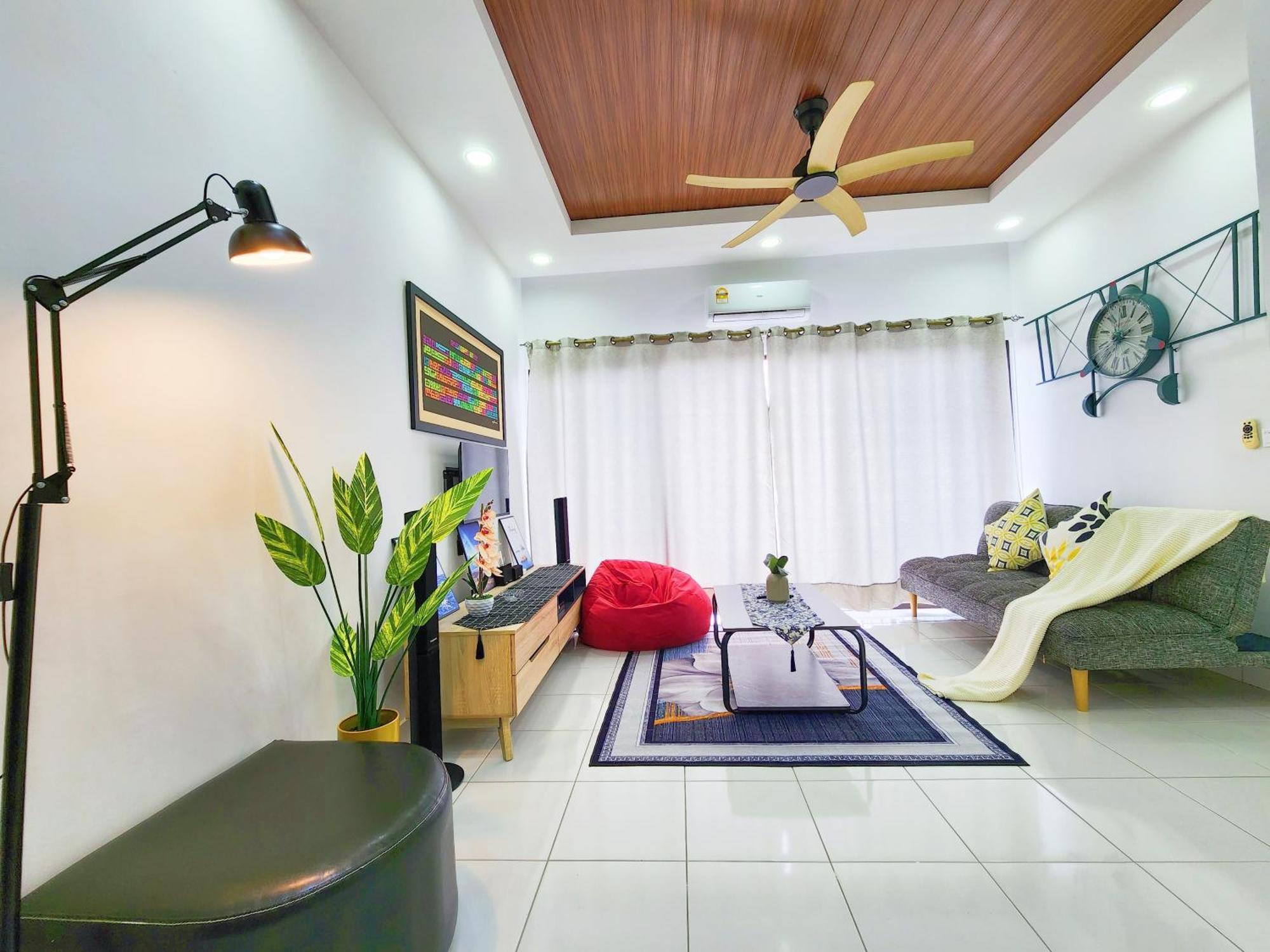 Klia Lili Residensi 5 Plus 2 Pax With Splendid Pool Nilai Exteriér fotografie